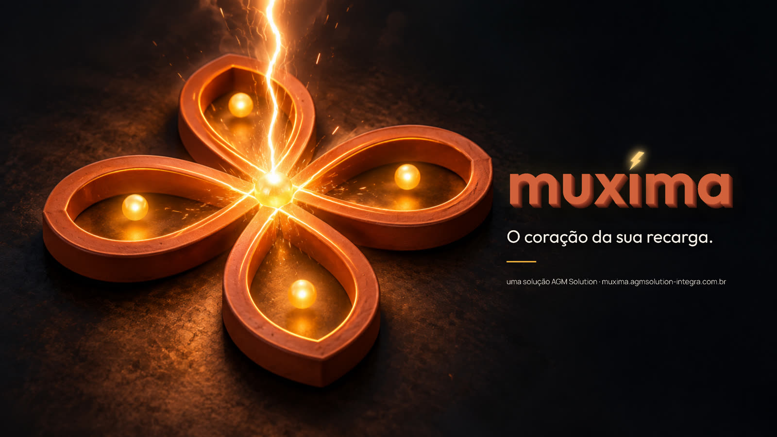 Símbolo da Muxíma em barro, atingido por um raio, com o letreiro muxíma e a frase O coração da sua recarga.